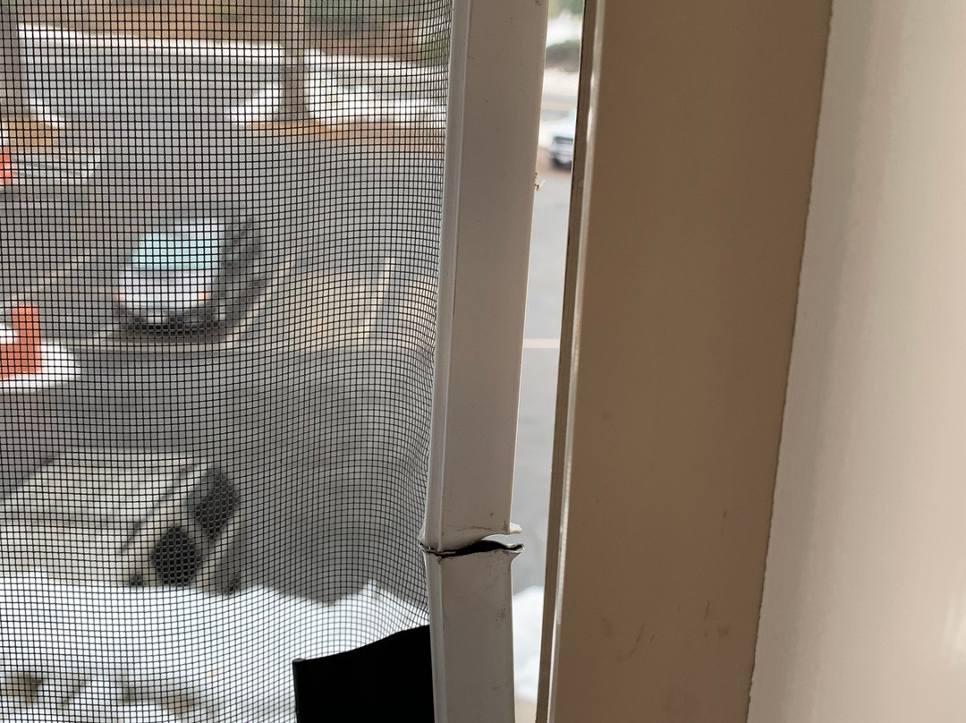 Strawberry Inn River Front Resort主图