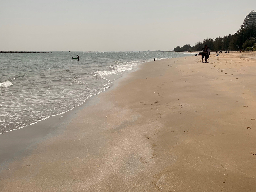 Chaosamran Beach景点图片