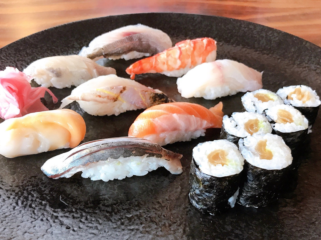 Lien Chieu餐馆和美食-Japanese Nami Restaurant