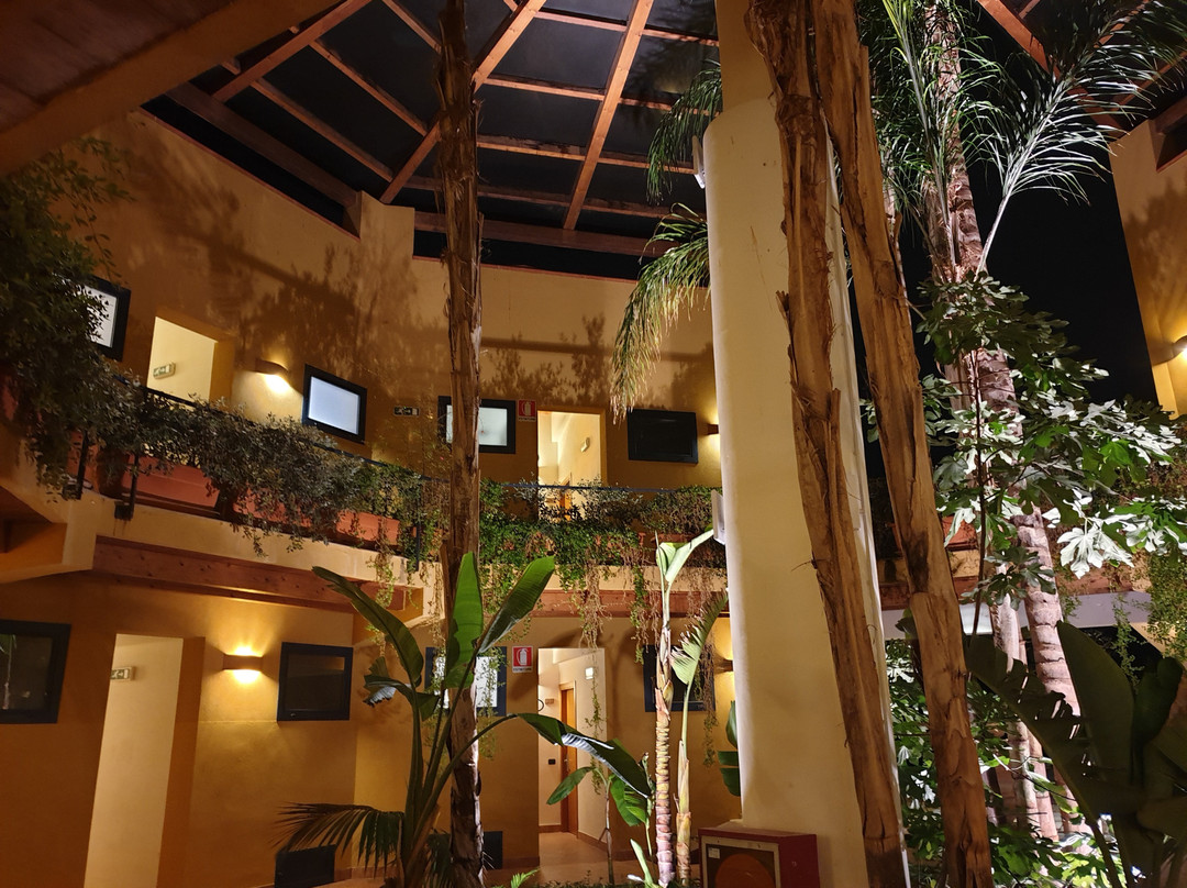 斯皮纳里酒店主图