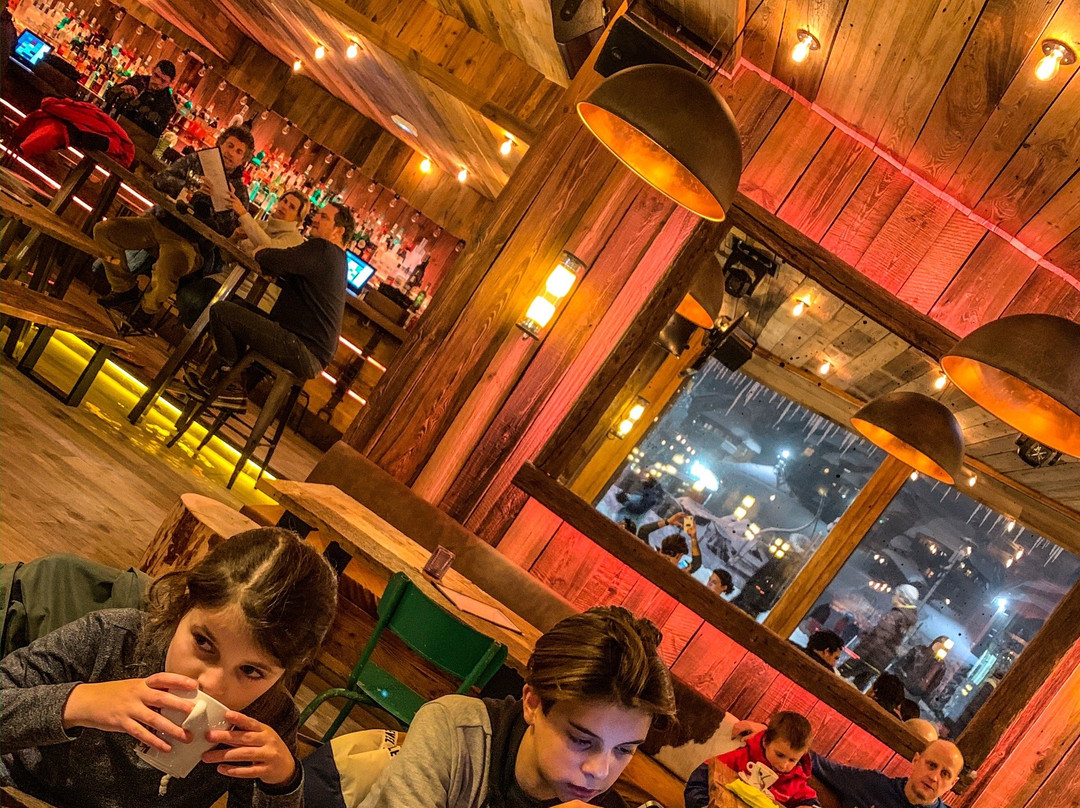 Shooters-Avoriaz必去景点