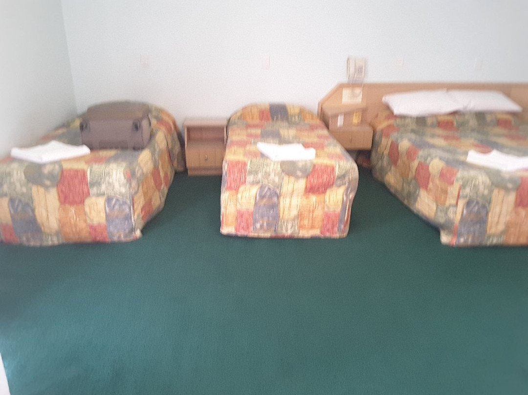 Runaway Bay Motor Inn主图