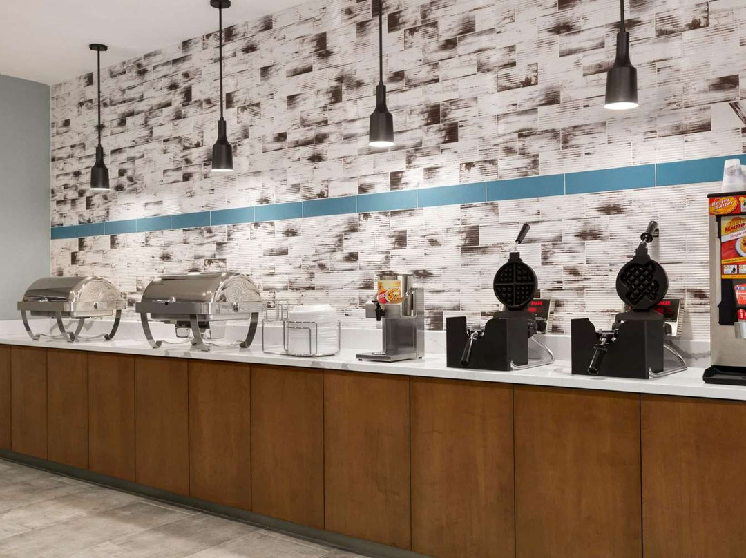 克利奇站北拉昆塔温德姆套房酒店主图