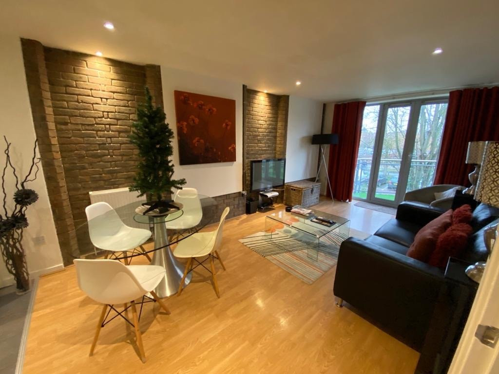 Chelmsford Serviced  Apartments主图