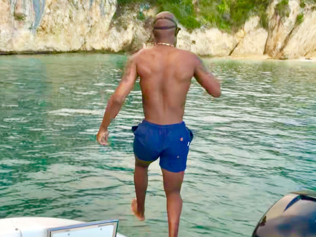 Perfect Timing Charters Anguilla-Sandy Ground必去景点