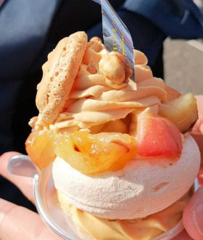 ラトリエヒロワキサカ