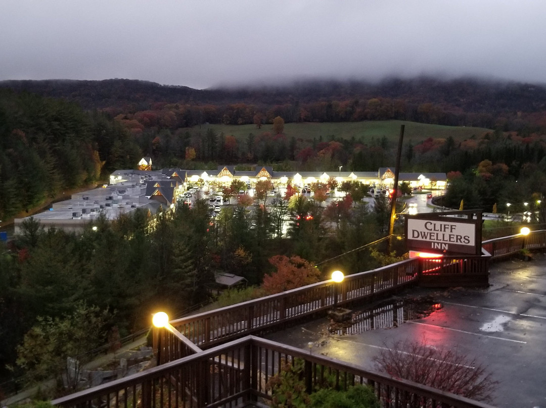 Cliff Dwellers Inn主图