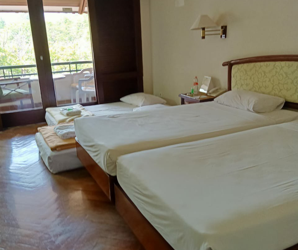 万隆吉里加哈纳高尔夫度假村主图