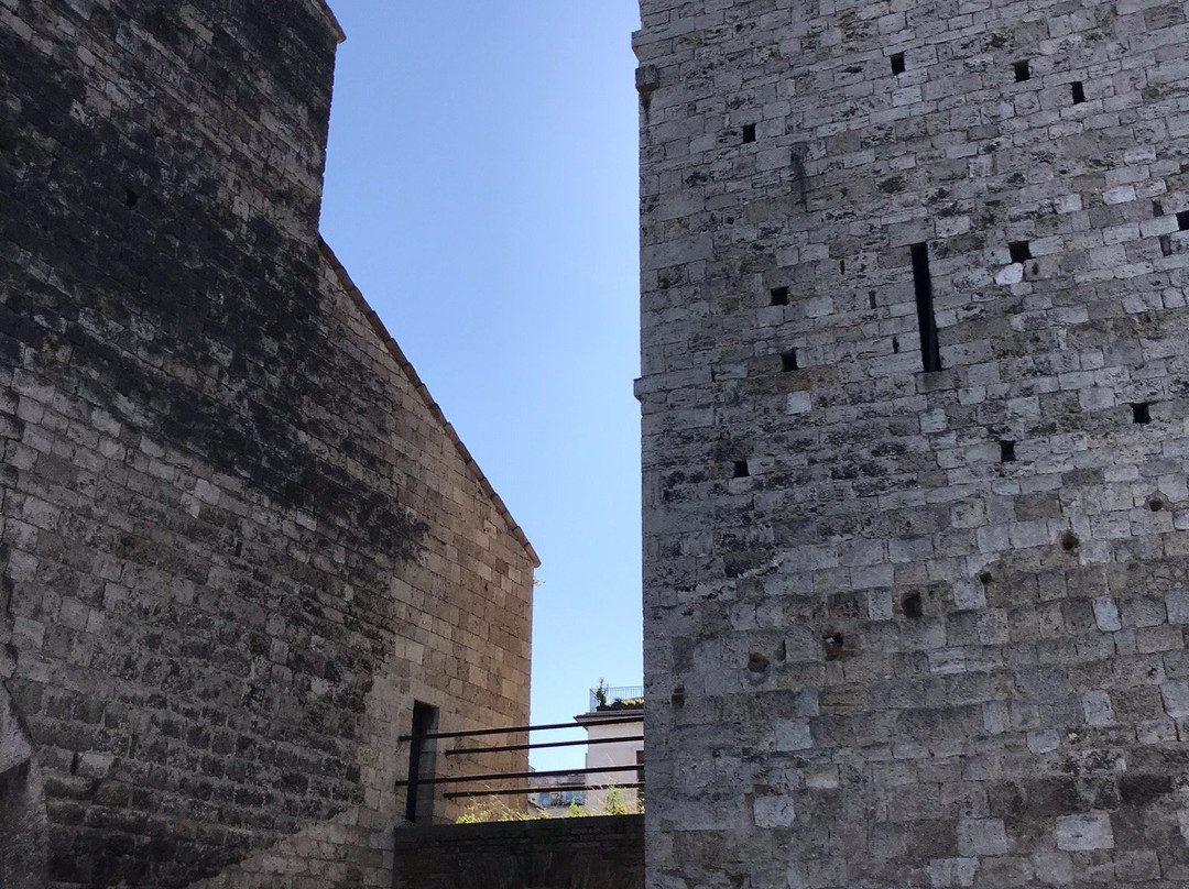 Santa Maria Intervineas景点图片