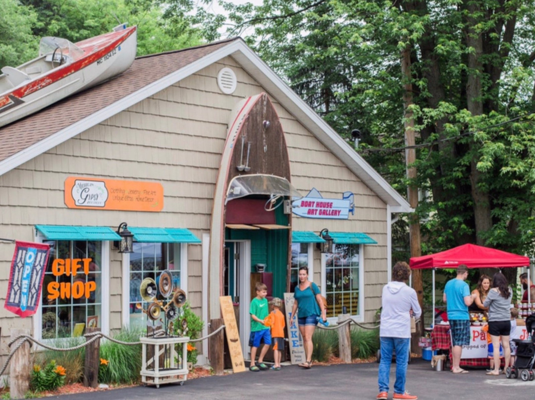 Michigan Gypsy Boutique-Manitou Beach必去景点