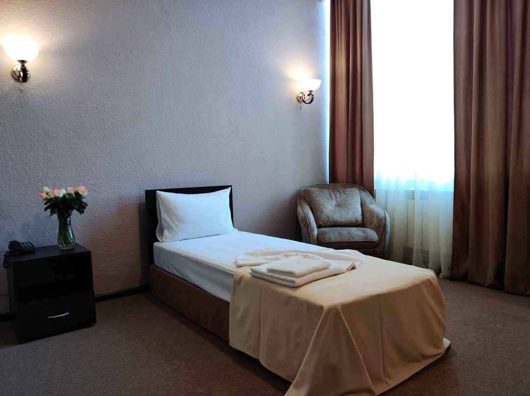 Richmind Hotel主图