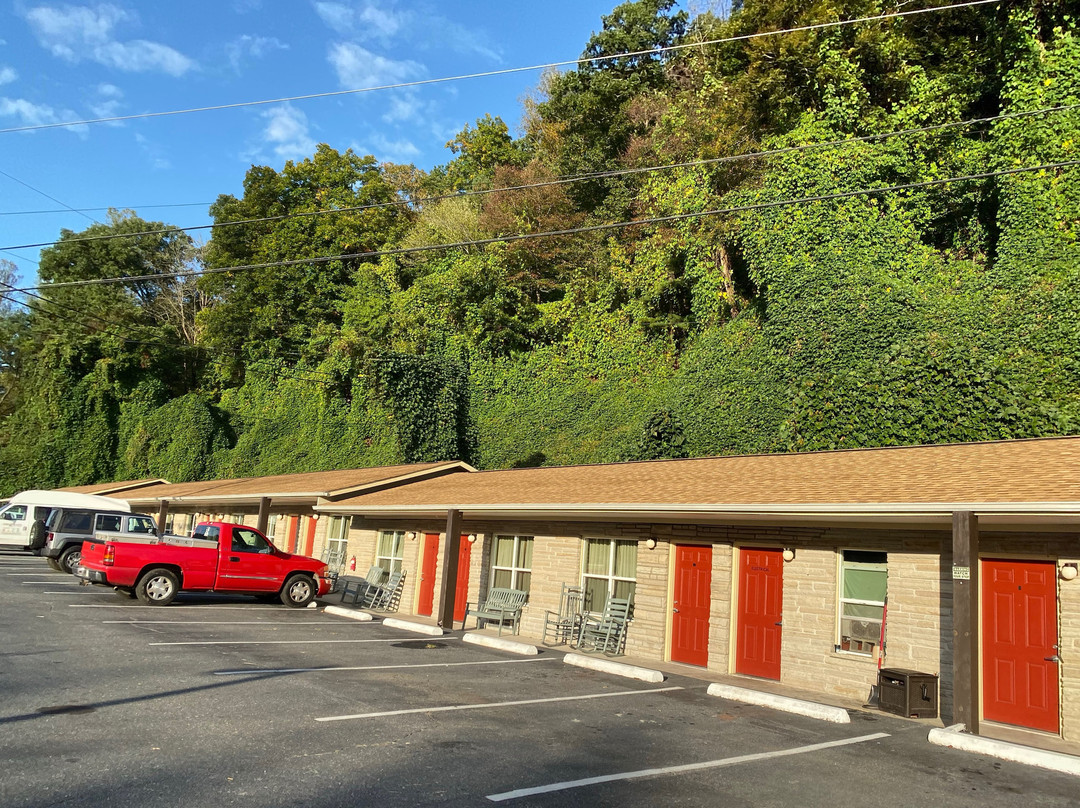 Rolling Hills Lodge主图