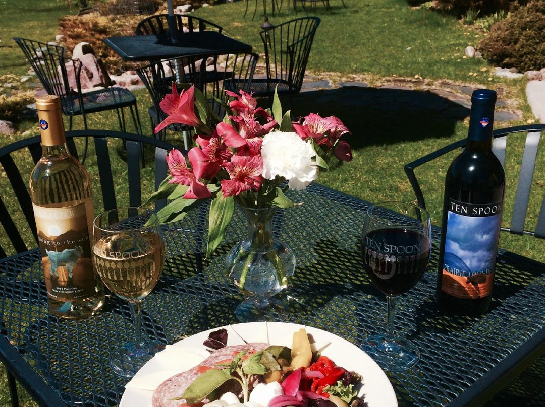Ten Spoon Vineyard and Winery