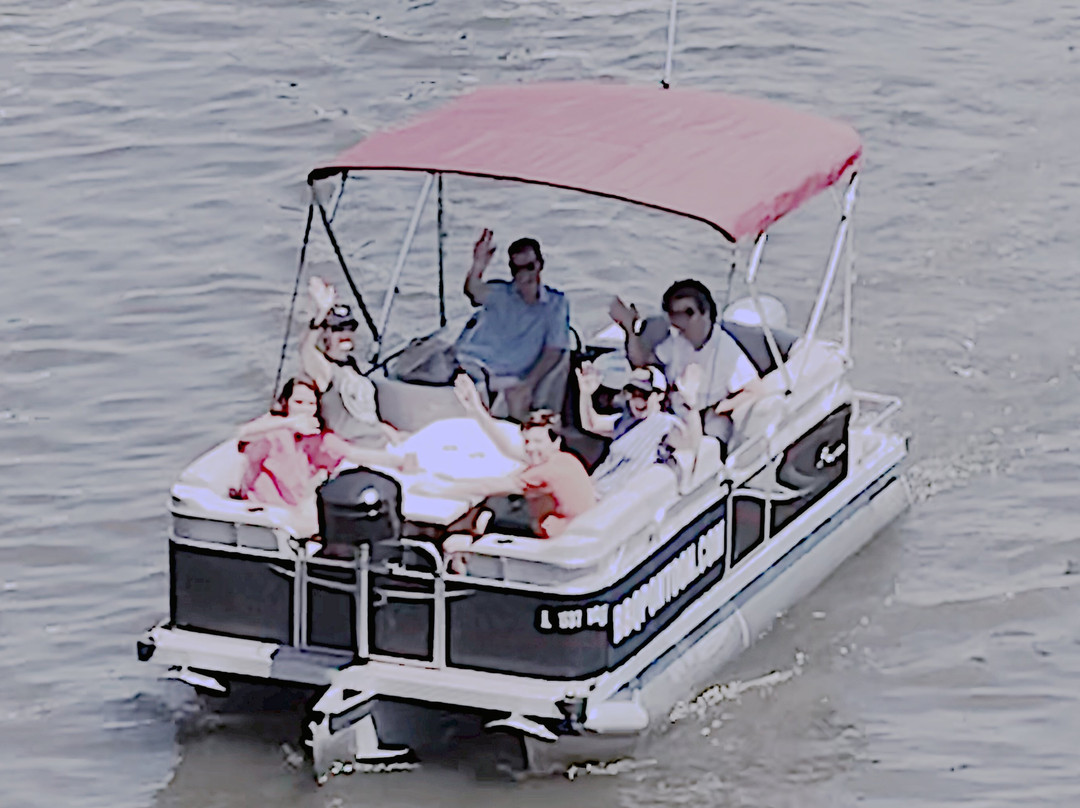 BBQ Pontoon-芝加哥必去景点