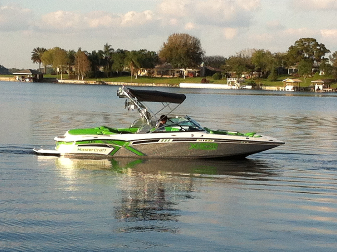 Chain Of Wakes-温特黑文必去景点