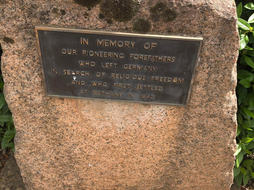 Bethany Pioneer Cemetery景点图片