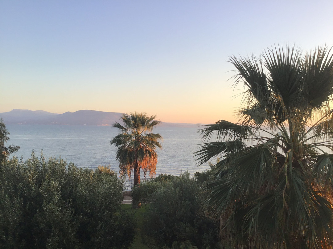 Calamos Beach Family Club Hotel主图