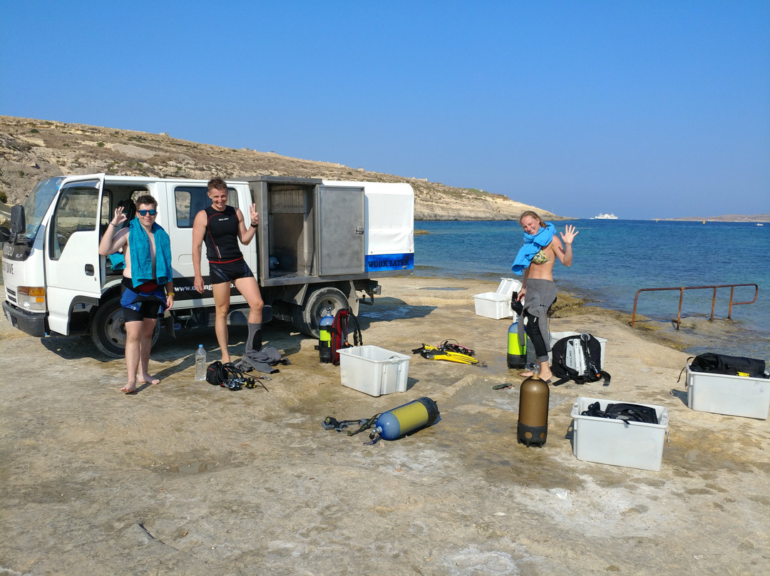 Next Dive-Sannat必去景点