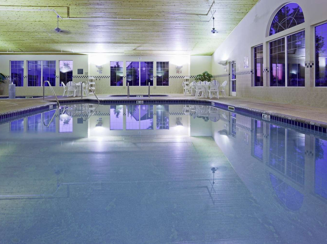 Country Inn & Suites by Radisson, Albertville, MN主图