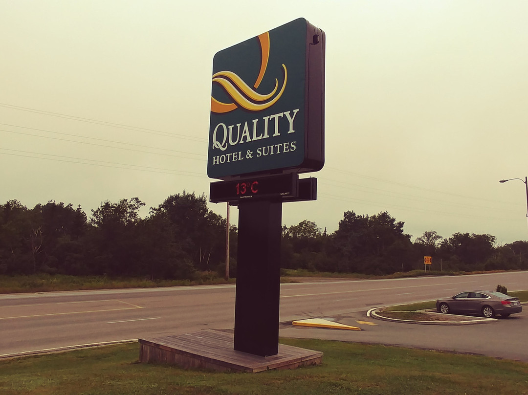 Quality Hotel & Suites主图