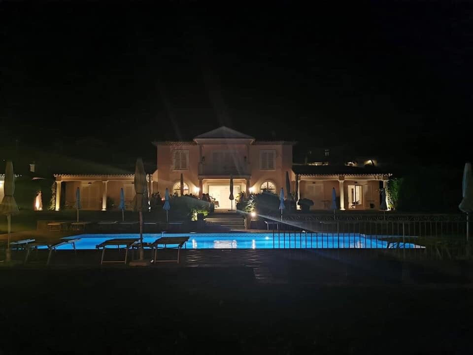 Villa Les Rosiers主图