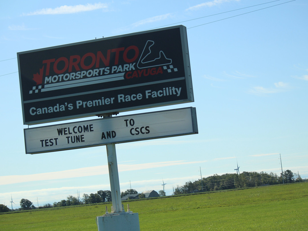 Toronto Motorsports Park景点图片