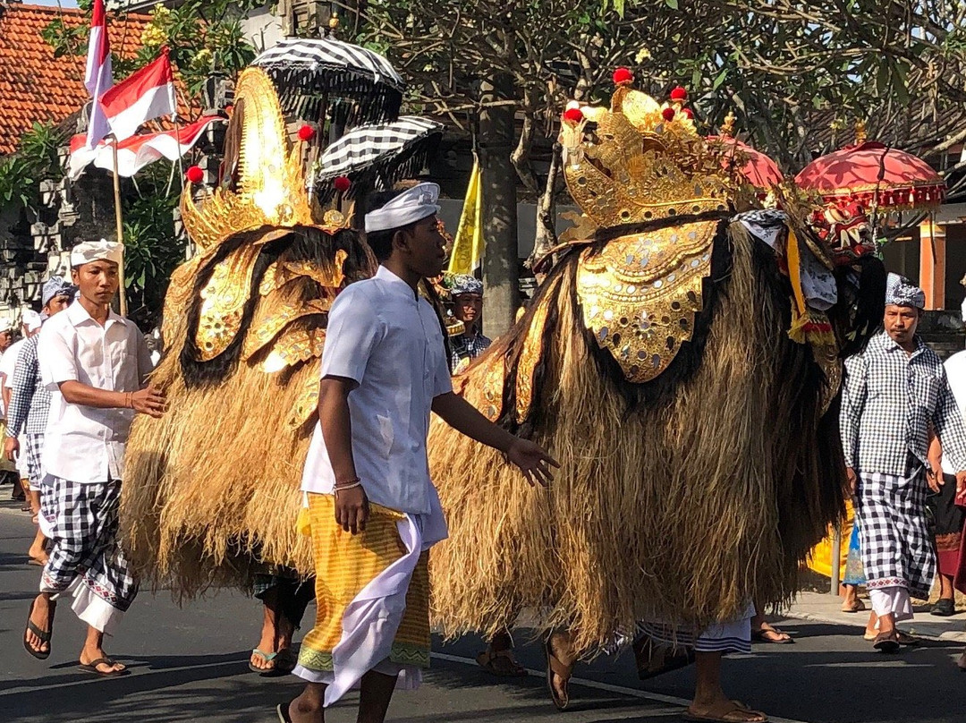 Teddy's Tours-孟格威必去景点