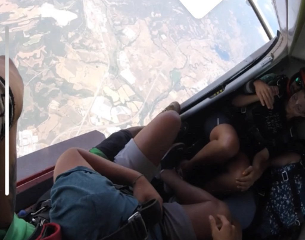 Saltamos – SkydiveBCN景点图片
