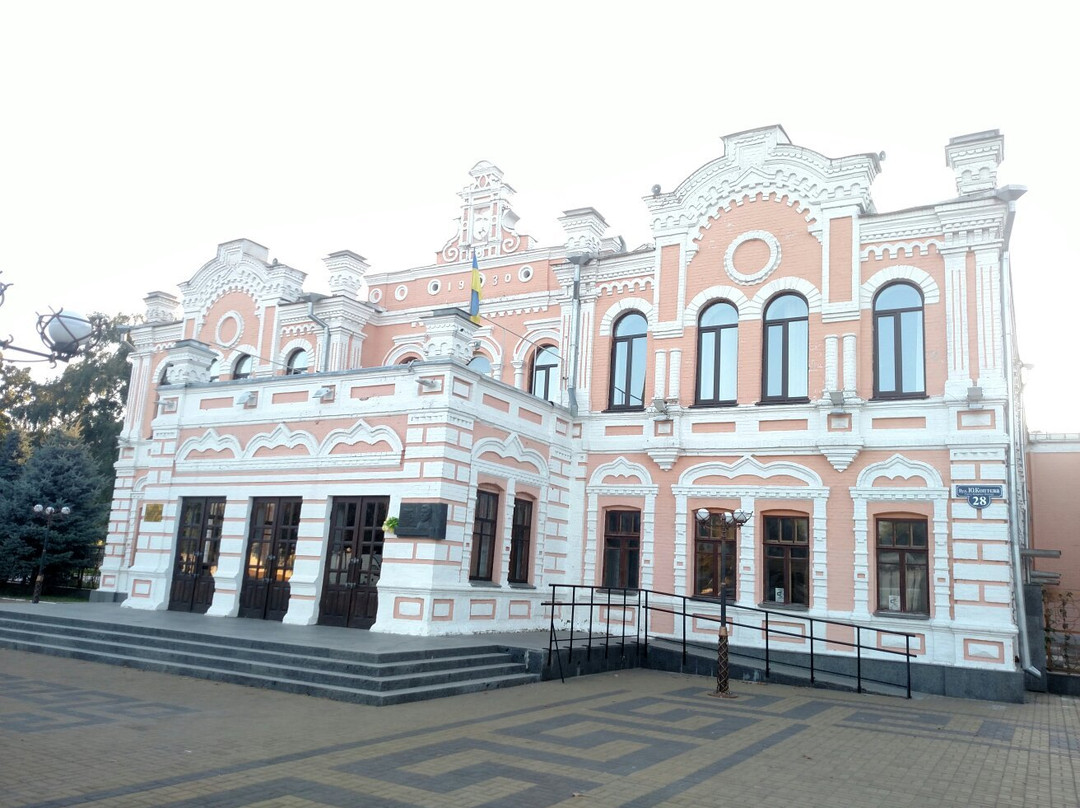 Theatre of Brodskiy-Pryluky必去景点