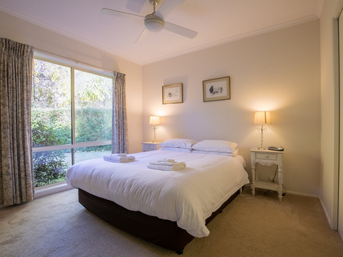 桦树别墅酒店 - 银桦主图