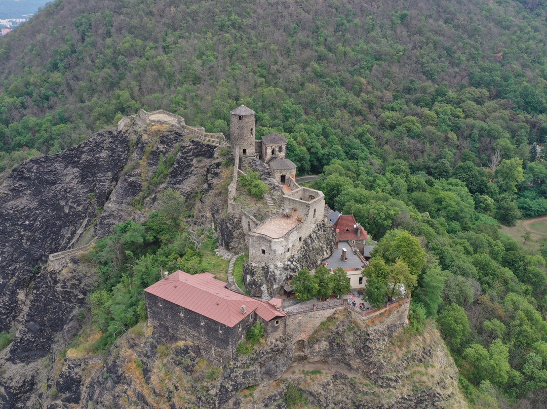 Strekov Castle景点图片