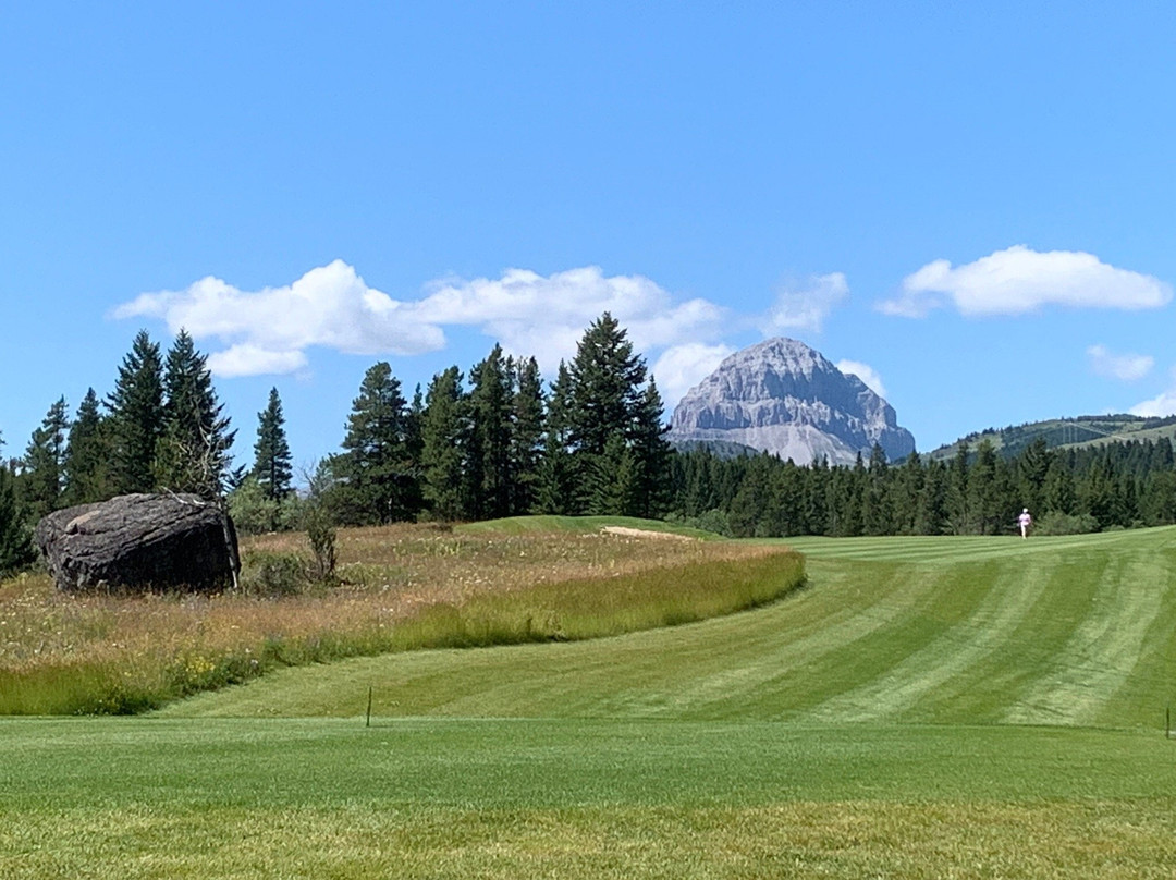 Crowsnest Pass Golf Club景点图片