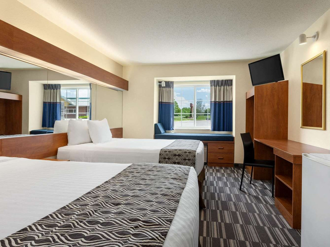 Microtel Inn & Suites by Wyndham Inver Grove Heights / Minne主图