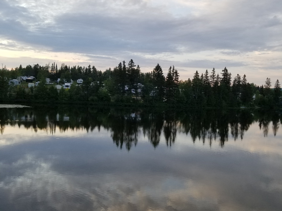 Auberge Du Lac Malcom主图