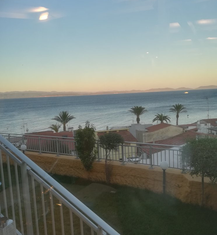 Hotel Maladroxia主图