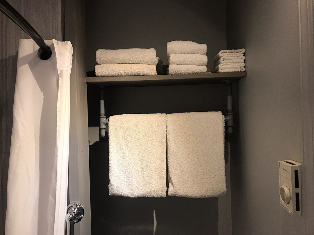 松林汽车旅馆主图