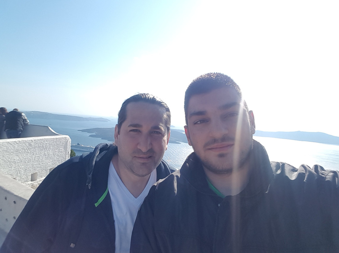 Around Travel-费拉必去景点