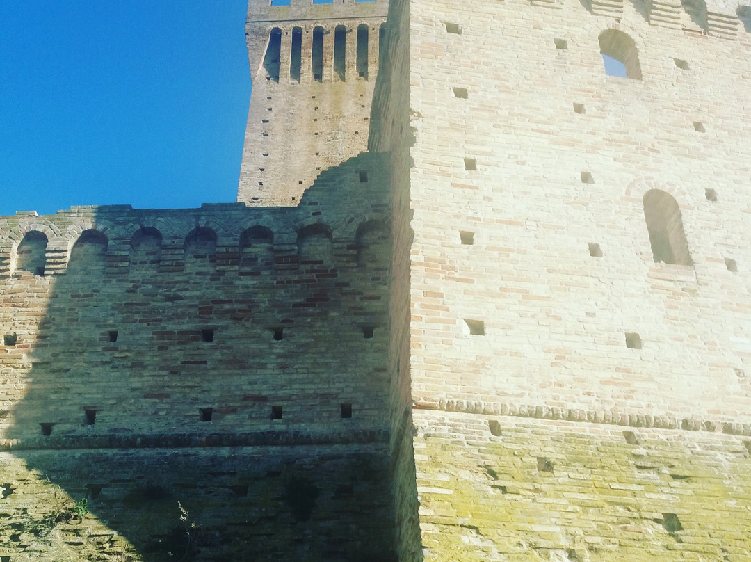 Castello di Montefiore-Recanati必去景点