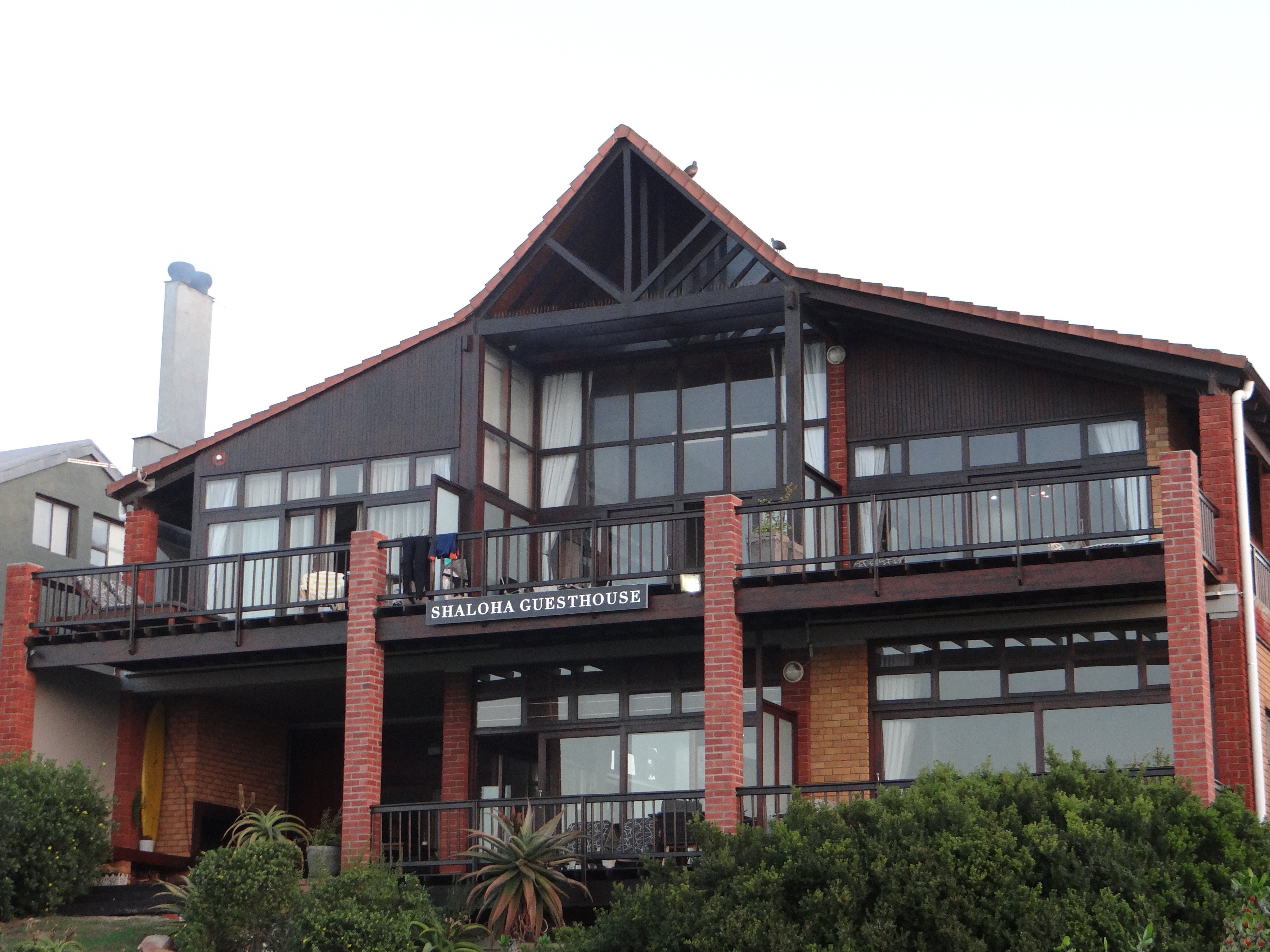Shaloha Guesthouse On Supertubes-浴室