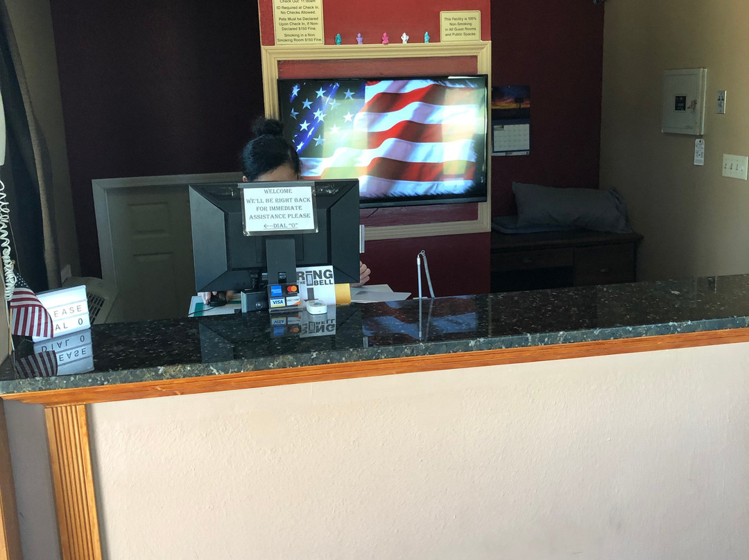 Newton Inn In Newton, Ks主图