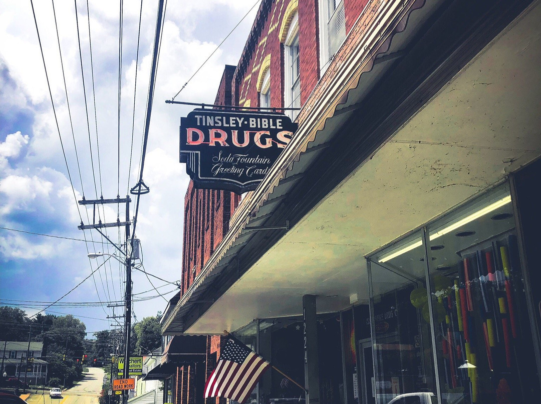Tinsley-Bible Drugstore-Dandridge必去景点