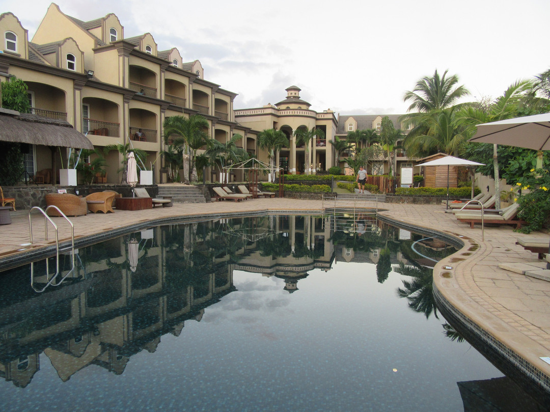Sunset Reef Resort & Spa主图