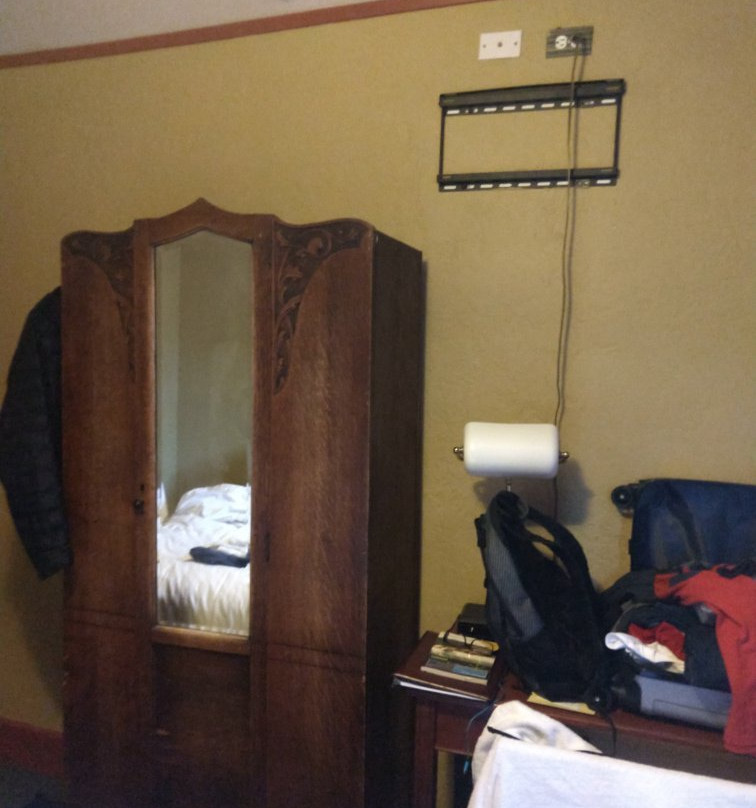 阿拉斯加酒店及酒吧主图