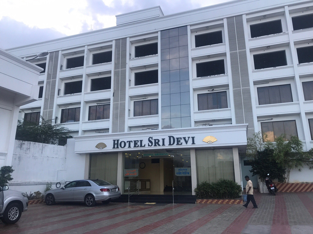 斯里德维酒店主图