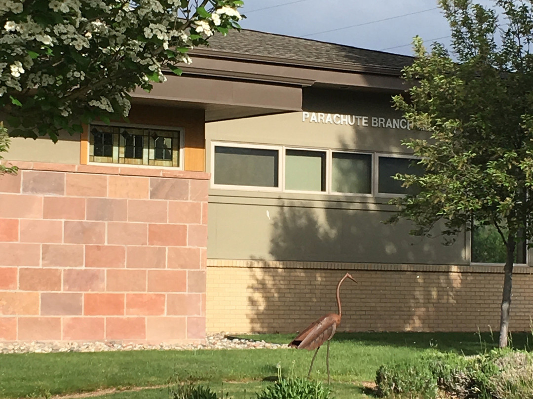 Parachute Branch Library-Parachute必去景点