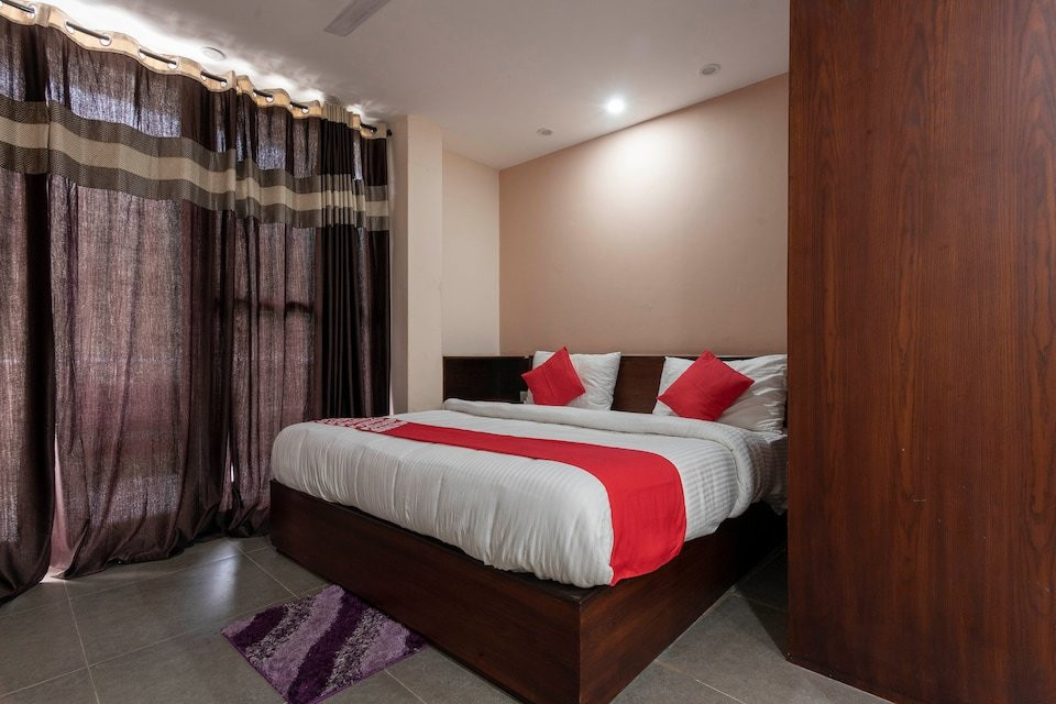 OYO 19141 Diamond Vaishali主图