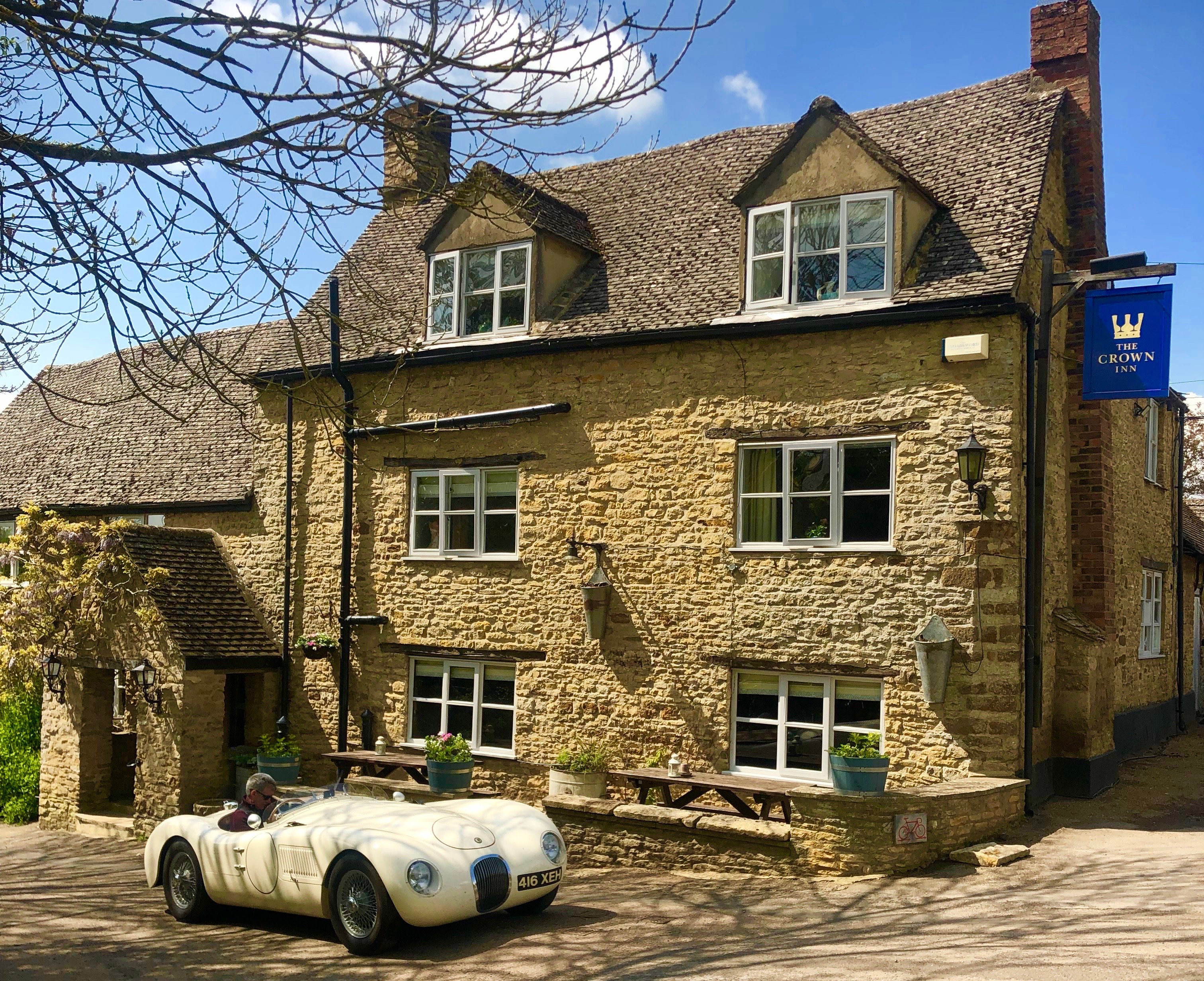 The Crown Inn-官方