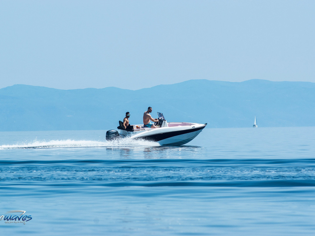 On Waves Rent A Boat-Vourvourou必去景点
