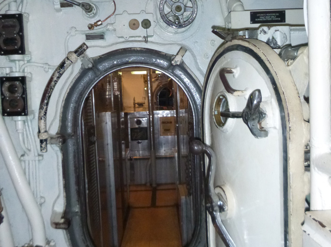 USS Torsk景点图片