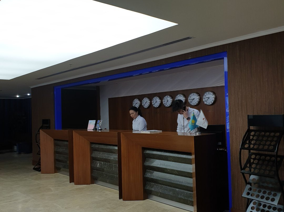 Grand Nur Plaza Hotel Convention Center主图